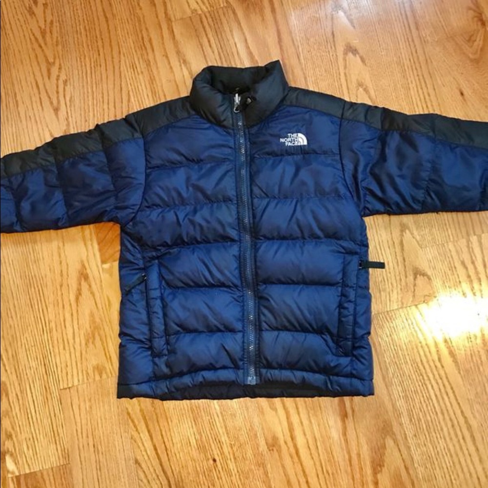 Boys NorthFace Size Small (7-8)